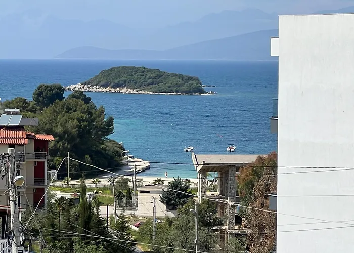 Villa Isufi